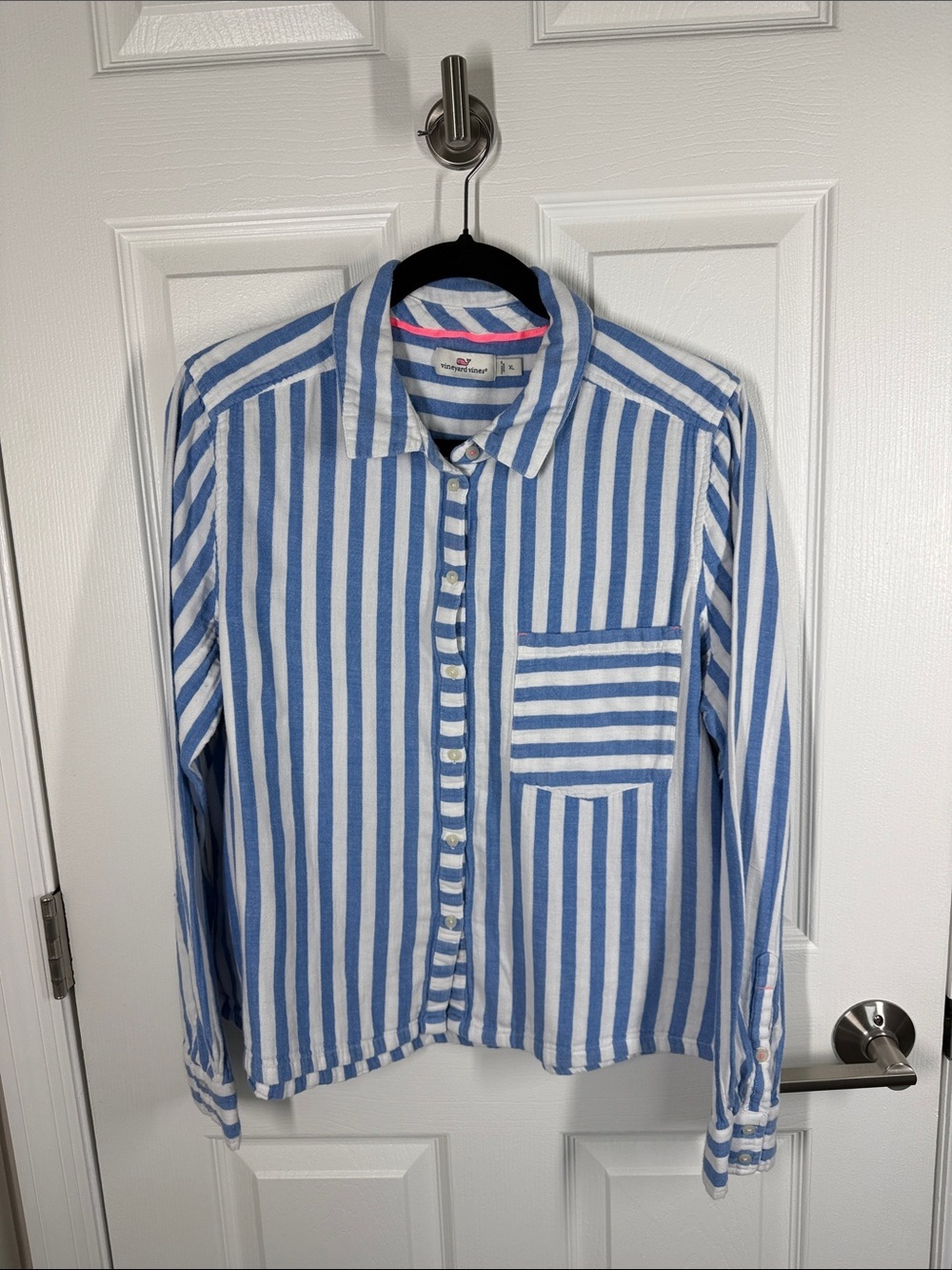 Vineyard Vines blue and white cotton crop boxy button down shirt size XL